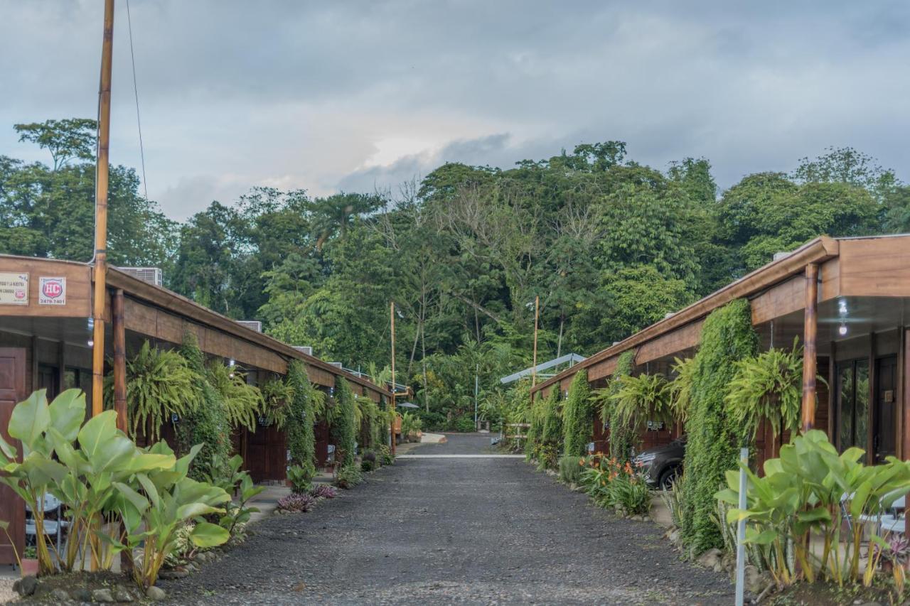 Cabanas Del Rio Aparthotel La Fortuna Exteriör bild